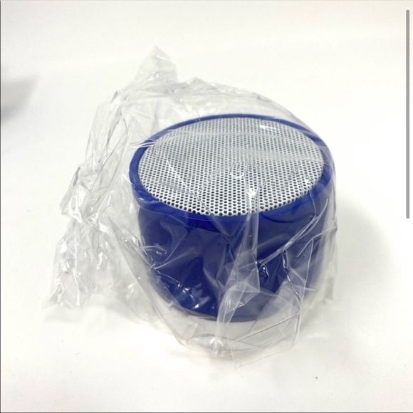 🆕 3/$15 Skyy Vodka Bluetooth Speaker - Picture 4 of 5